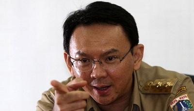 Suara Tersangkakan Ahok Menggema di Media Sosial