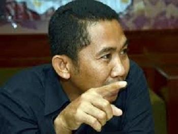 Pengamat: Harga Minyak Nyungsep, ‎Jokowi Nyungsep!