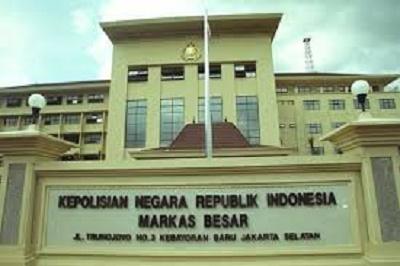 Jokowi Dituntut Bubarkan Polri jika Tidak Bisa Mencabut Deponering BW dan AS