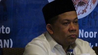 Masalah Menumpuk, Fahri: Lebih Baik Istana Diblokir