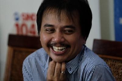 Roy Sindir Media Mainstream Memberitakan Kinerja Pemerintahan Jokowi
