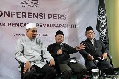 Pemerintah Dinilai Serampangan Bubarkan HTI