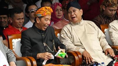 Gelapnya Jokowi, dan Jelasnya Prabowo