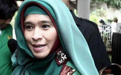 Ada Oknum Tertentu yang Terus Awasi Pergerakan Neno Warisman