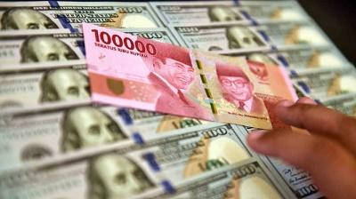 Jokowi ingin Selamatkan Rupiah atau Selamatkan Elektabilitas?