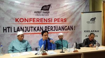 Tiga Orang Keterangan Ahli untuk HTI Memiliki Hubungan Pekerjaan dengan Pemerintah