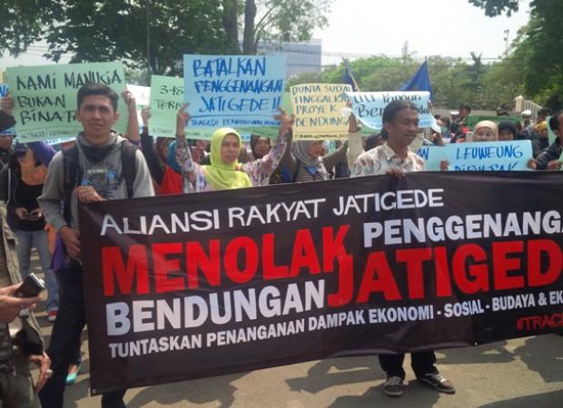 YLBHI : Demi Kepentingan  Asing Jokowi Menenggelamkan Rakyatnya