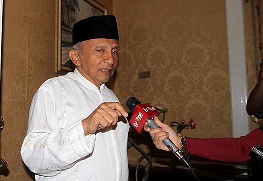 Perang Tjahjo Kumolo Terhadap Pernyataan Amin Rais Dibelakang Jokowi Siluman