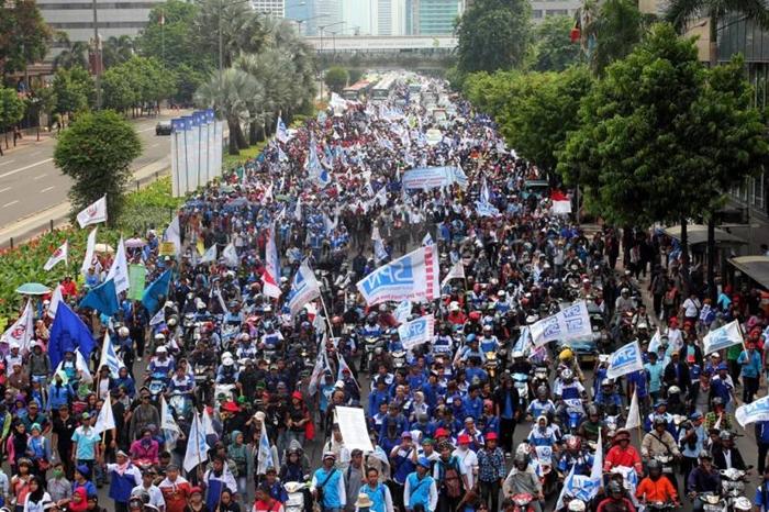 Jika Masih Main-main, Buruh Lakukan Perlawanan dengan Cara Sendiri