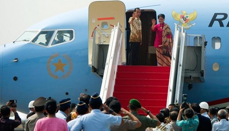 Presiden Jokowi Mengapa Engkau Tega Meninggalkan Rakyatmu?