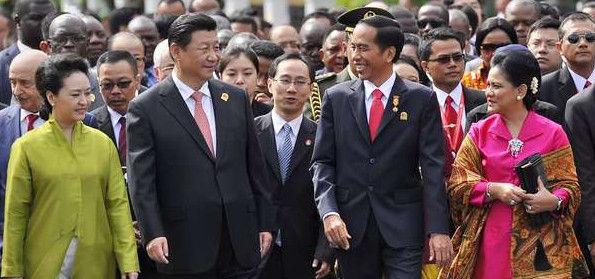 Bebaskan Indonesia Dari Penjajahan dan Perbudakan Cina?