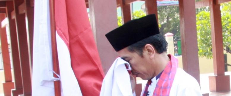 Indonesia Dipimpin dan Dikuasai oleh Para Makelar, Rakyat Tambah Melarat