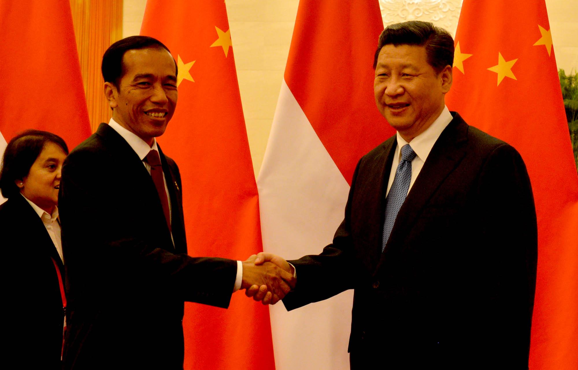 Jokowi Menyerahkan Indonesia Kepada Cina Secara Total
