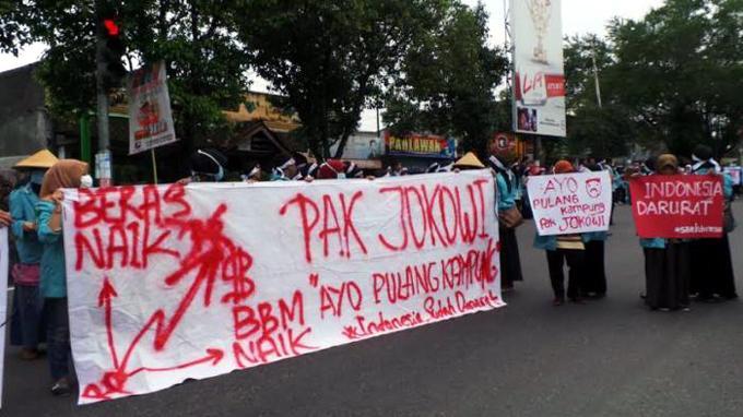 Ekonomi Indonesia Akan Membaik  Kalau Jokowi Lengser!