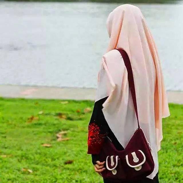 Islam Memuliakan Perempuan 