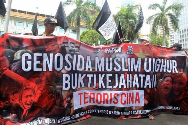 Derita Muslim Uighur, Dimana Penguasa Muslim?