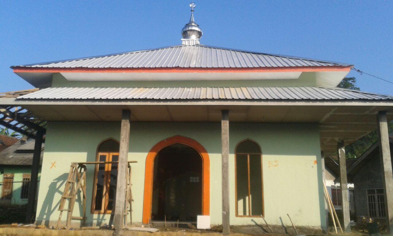 YMN Bantu Bangun Masjid di Pedalaman