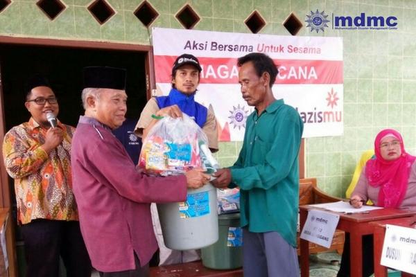 MDMC Distribusikan Paket Kesehatan & Pendidikan untuk Pemulihan Terdampak Banjir di Belitung Timur 