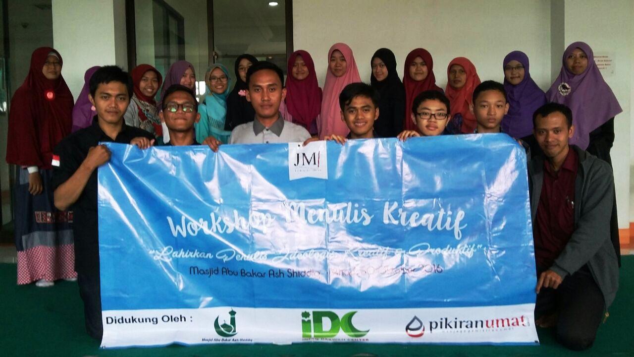 Lahirkan Penulis Ideologis, JMI Gelar Workshop Kepenulisan