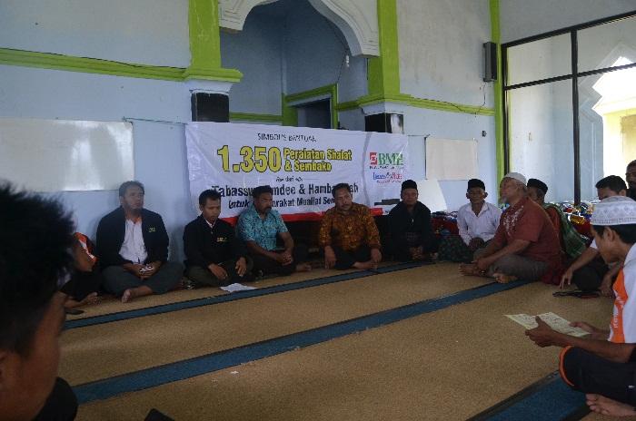 Keluarga Besar Tabassum Emdee Dukung BMH Kuatkan Program Bina Muallaf Senduro 