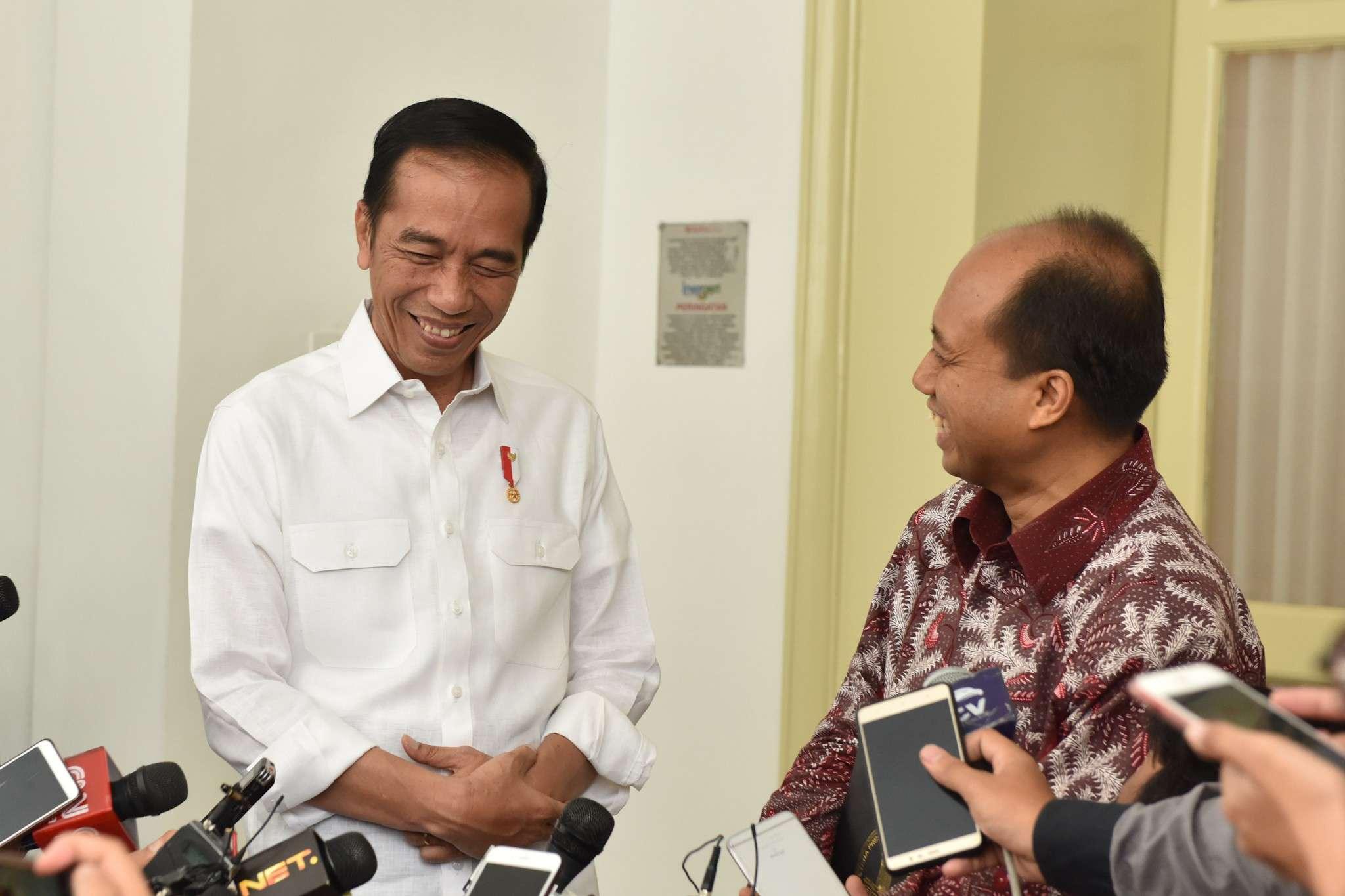 Politikus Sontoloyo Ala Jokowi