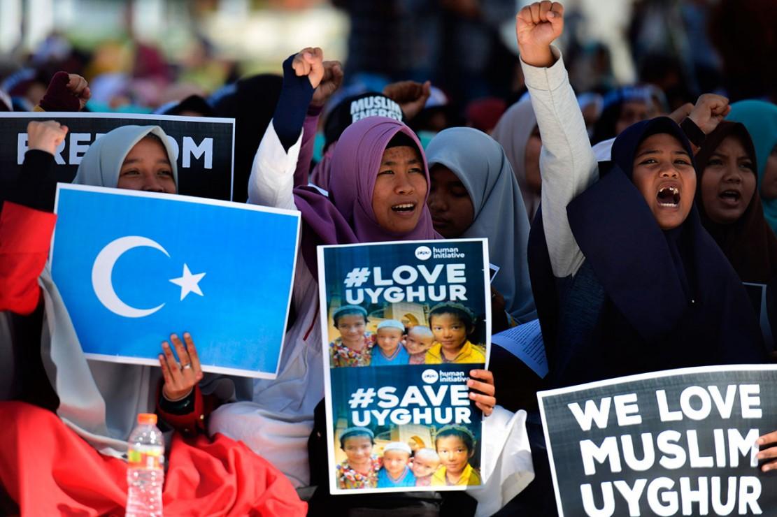 Dunia Menutup Mata dari Penderitaan Masyarakat Uighur, Mengapa?