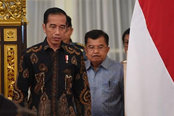 Menyoroti 4 Tahun Rezim Jokowi JK: Tak Sekadar Evaluasi, Tapi Butuh Revolusi