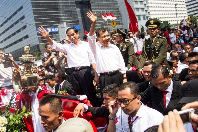 Nilai Rupiah Makin Terpuruk, Virghandi: Jokowi dan Pendukungnya adalah Pembohong