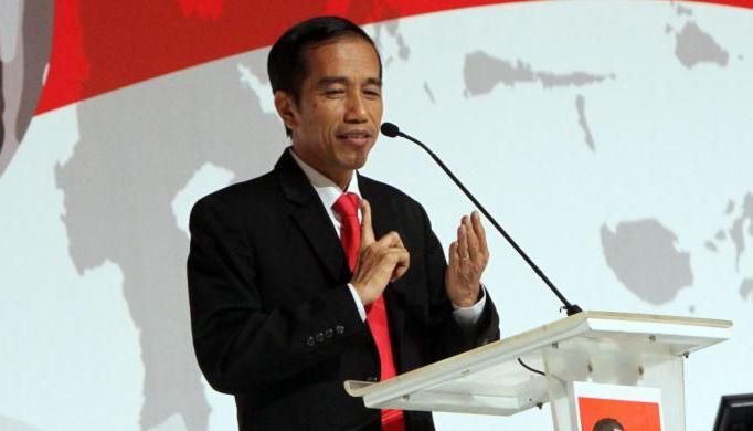 Presiden Jokowi Jangan 'Kepala Batu', Saat Negara Terancam Ambruk