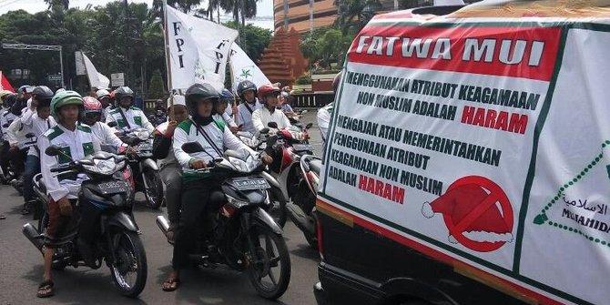 Peranan Polri dalam Menyikapi Fatwa MUI tentang Hukum Menggunakan Atribut Keagamaan Non-Muslim