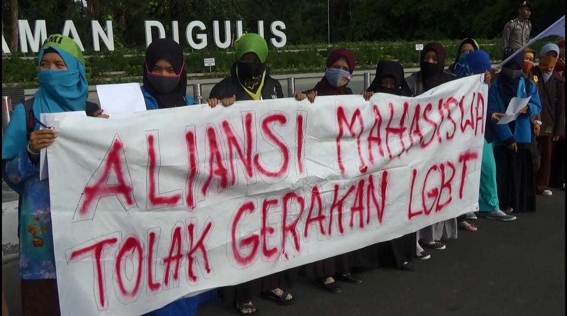 Kaum Homo Merebak Syariat Dikriminalkan