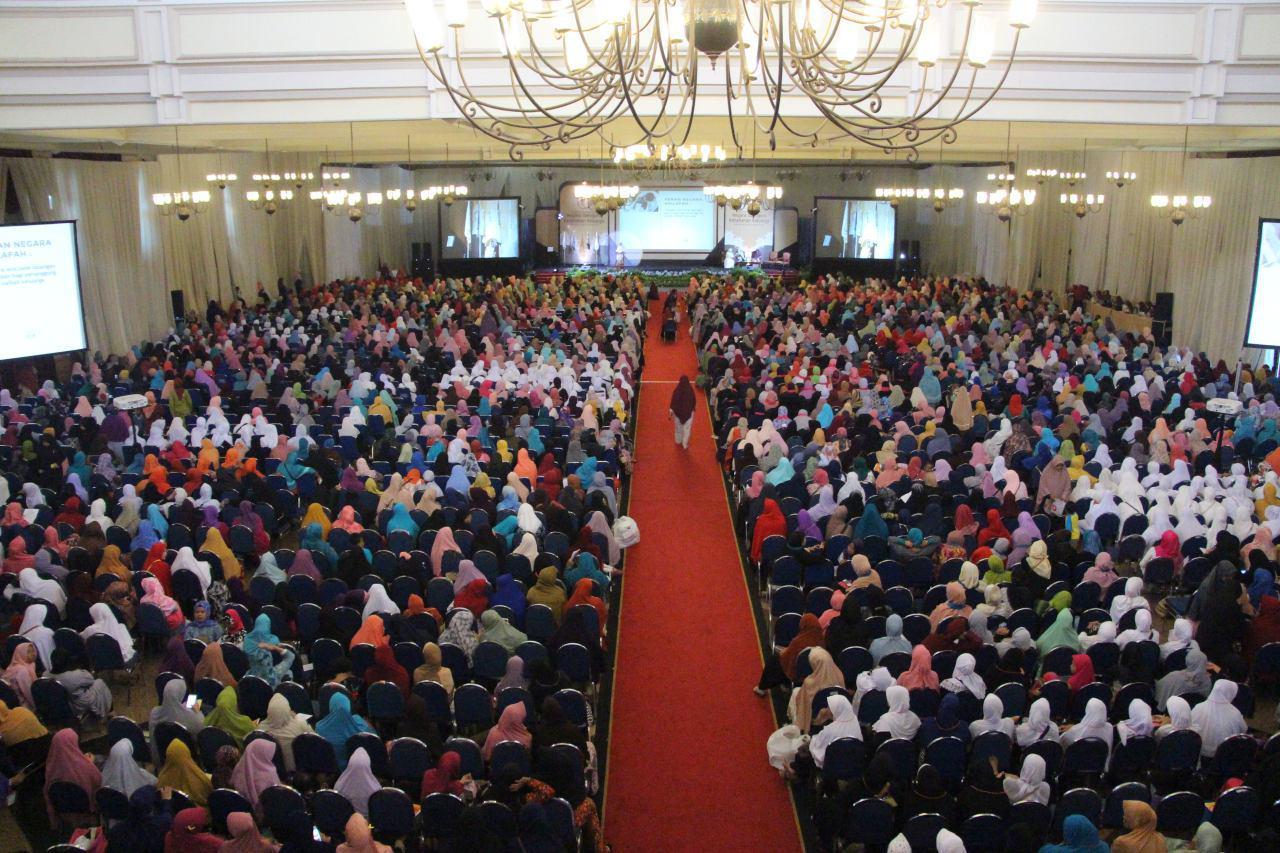 Tiga Ribu Muslimah Hadiri Kongres Ibu Nusantara ke-4 di Jakarta