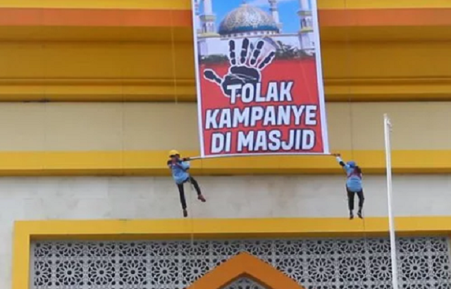 Tuduhan Politisasi Masjid Gejala Islamophobia