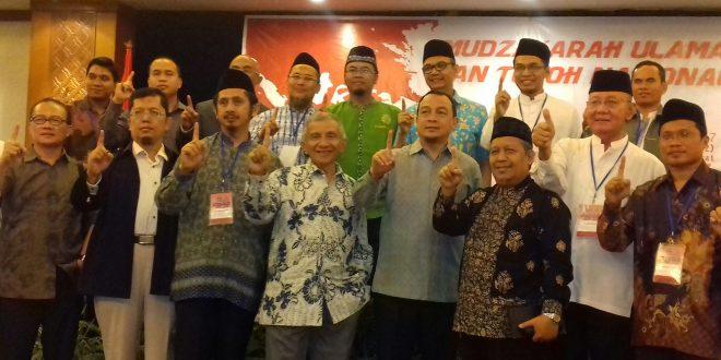 Usai Shalat Subuh dan Dzikir, Pimpinan Ponpes di Kab. Bandung Dianiaya OTK