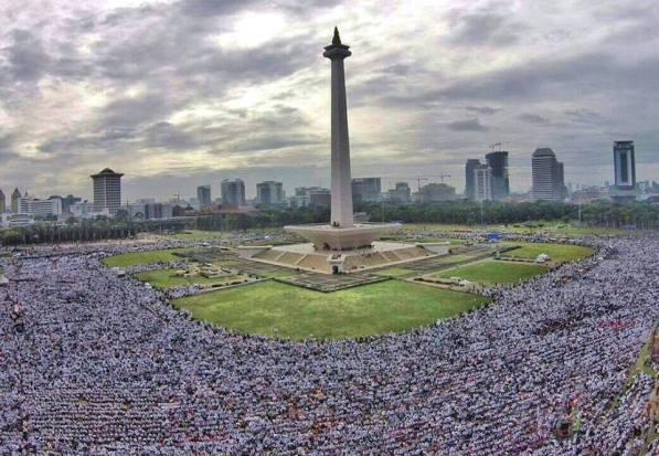 Reuni Akbar Aksi 212, Umat Islam Solo Raya Berangkat ke Jakarta dengan 50 Bus