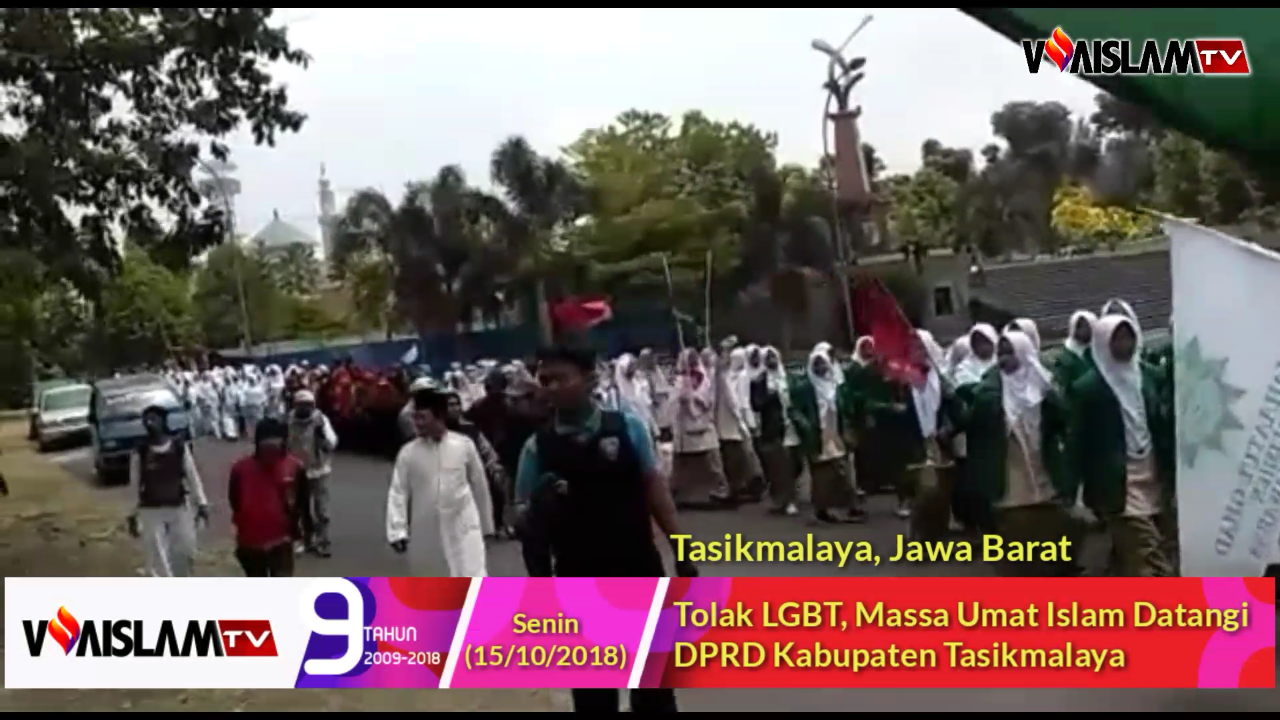 [VIDEO] Massa Umat Islam Desak Pemkab Tasikmalaya Berantas LGBT