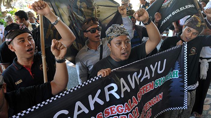 Warga Hindu Tolak Rencana Pemerintah Kembangkan Wisata Syariah di Bali