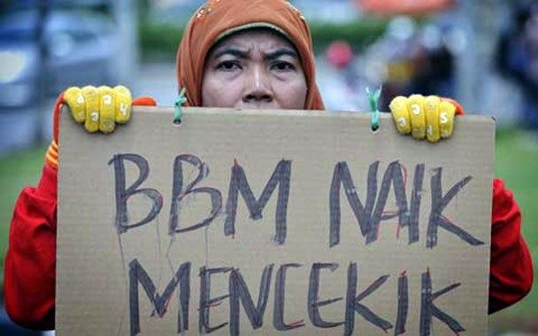 BBM Naik Tambah Beban Rakyat