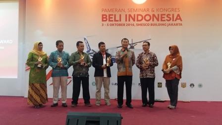 Enam Orang Raih Beli Indonesia Award