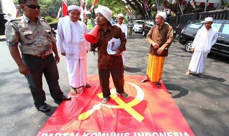 Indonesia Negara Bertauhid, Tidak Pantas PKI Ada di Indonesia