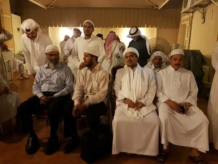 Di Arab Saudi, Habib Rizieq Bertemu dengan Zakir Naik, Amien Rais, dan Ketua Majelis Syura PKS