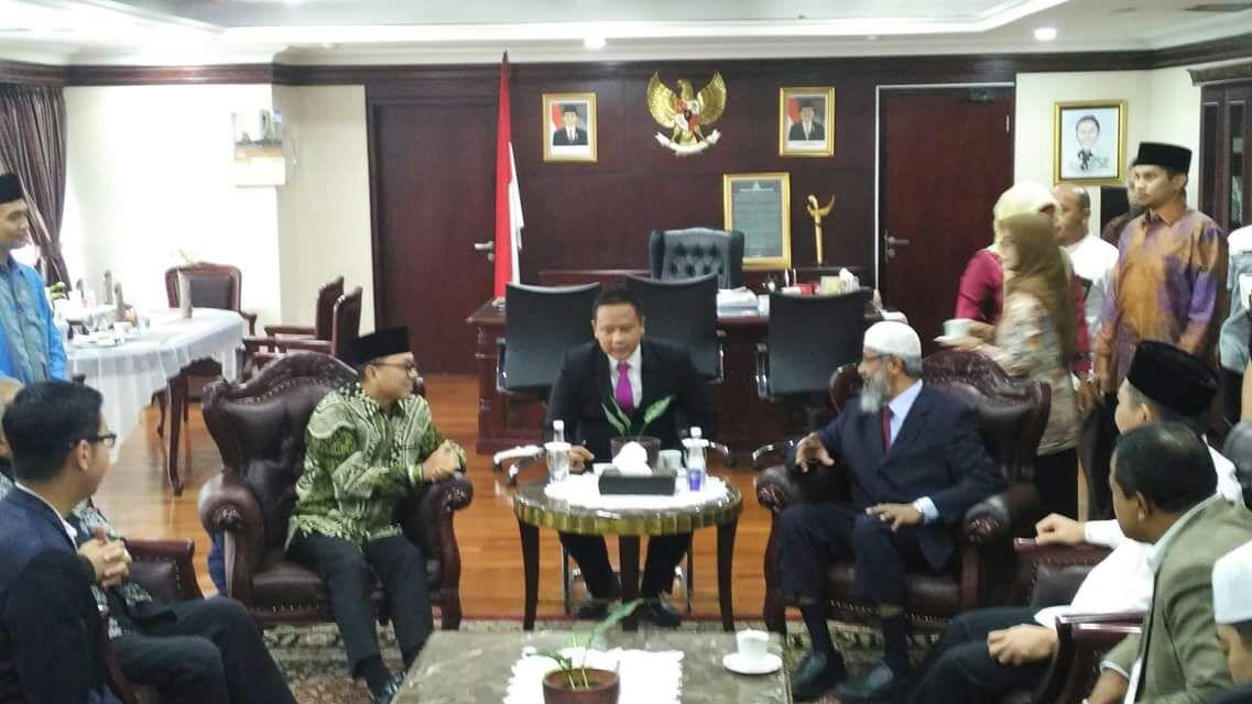 Zakir Naik Silaturrahim dengan Ketua MPR RI