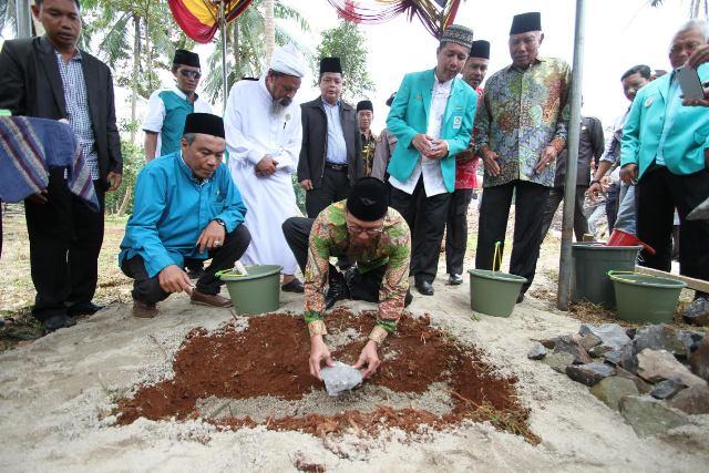 Menteri Agama Letakkan Batu Pertama Pembangunan Islamic Center Parmusi di Serang