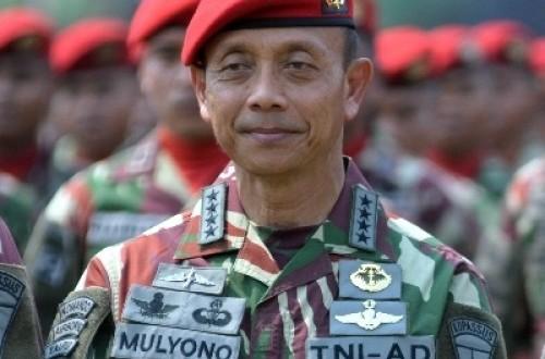 Kepala Staf TNI AD: Pakai Kaos Palu Arit Ikut Tren? Pergi Saja ke China!