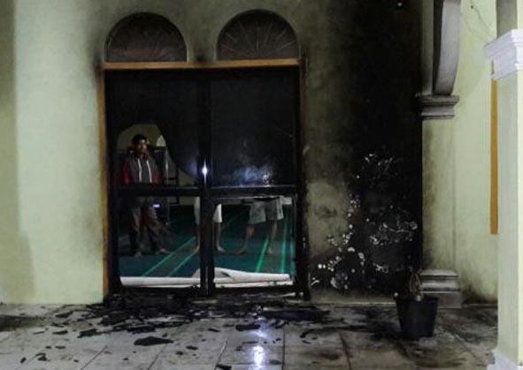 Masjid Hasanah Bengkalis Dibakar, Polisi Berhasil Ringkus Pelaku