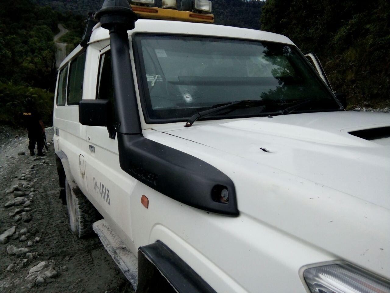 Bikin Ulah Lagi, Kelompok Bersenjata Papua Tembaki Mobil yang Ditumpangi Personil Polri