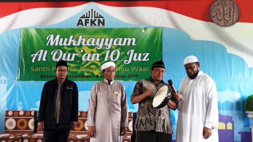 Inilah Cita-cita Ustadz Fadlan Garamatan untuk Angkat Derajat Santri Irian