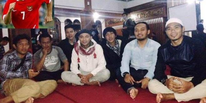 Hijrah, Dua Eks Punggawa Persib Bandung Fokus Belajar Tahsin Al-Qur'an