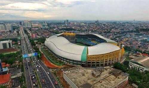 Panitia Siapkan Dua Layar Lebar di Luar Stadion untuk Masyarakat yang Tak Dapat Tiket Zakir Naik
