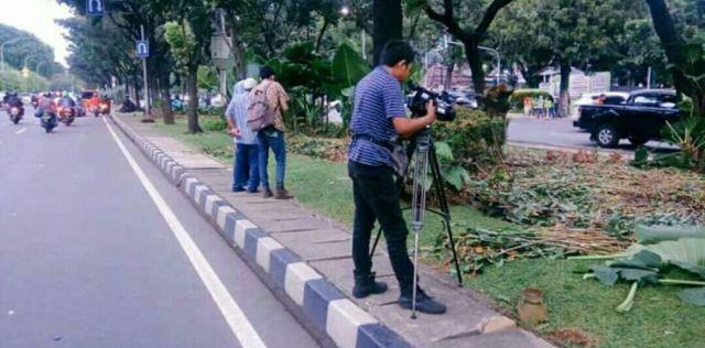 Tanaman Balaikota Rusak Pasca Demo Massa Islam, Petugas Taman: Memang Selalu Begini Kalau Ada Demo